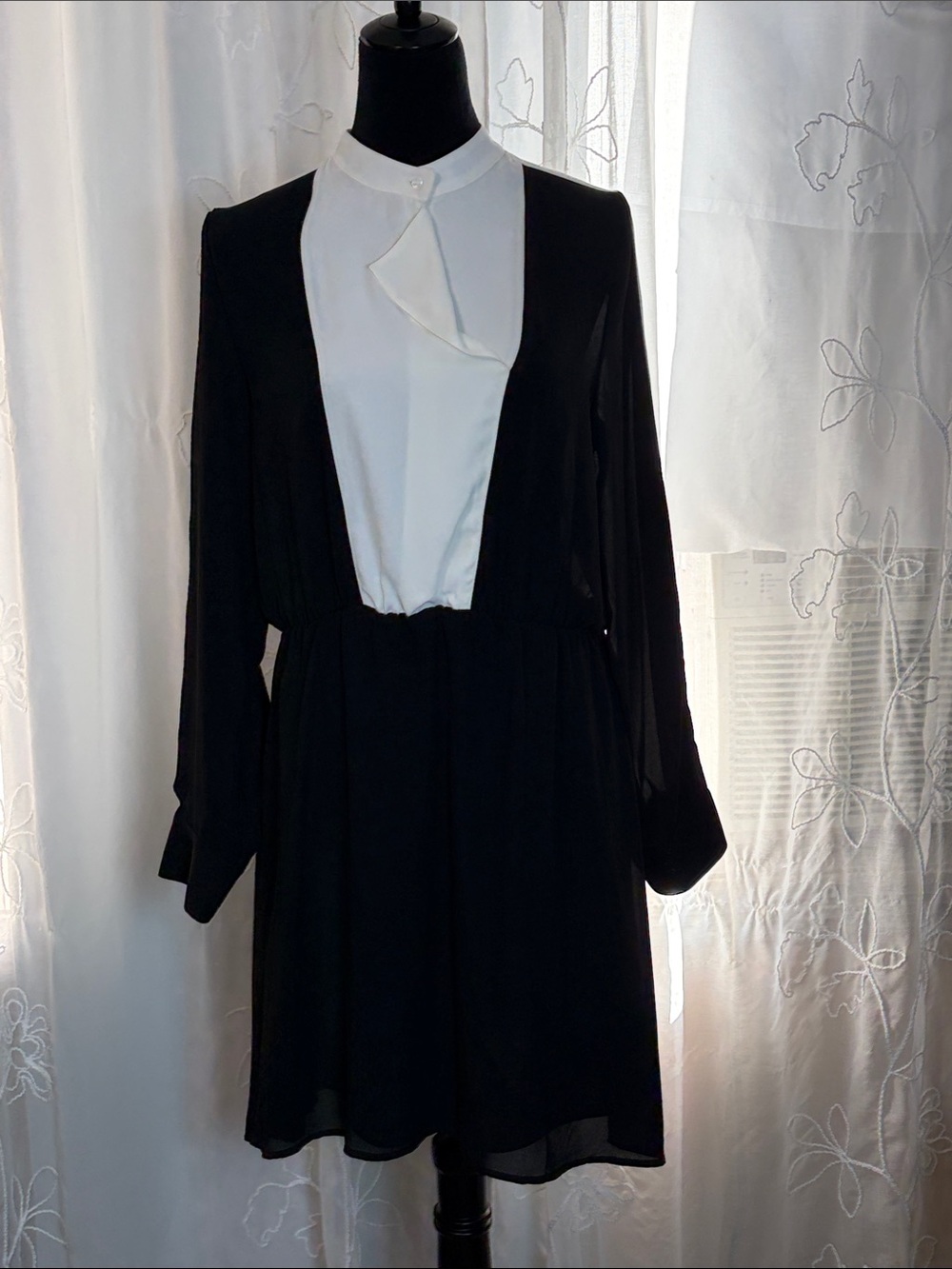 NWT L Gianni Bini  Black Dress with White Bib Detail, Long Sleeve